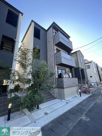 KLEIS西浦和の物件外観写真